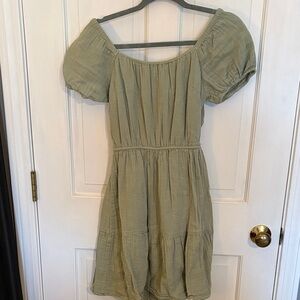 Chic Olive Off-Shoulder Mini Dress Jessica Simpson size medium